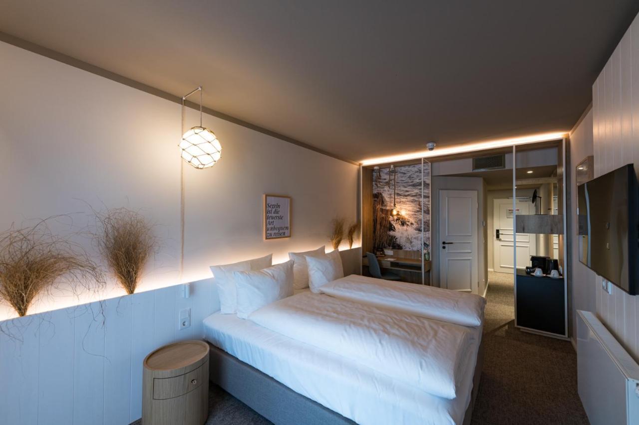Hafenhotel Zu 普特布斯 外观 照片