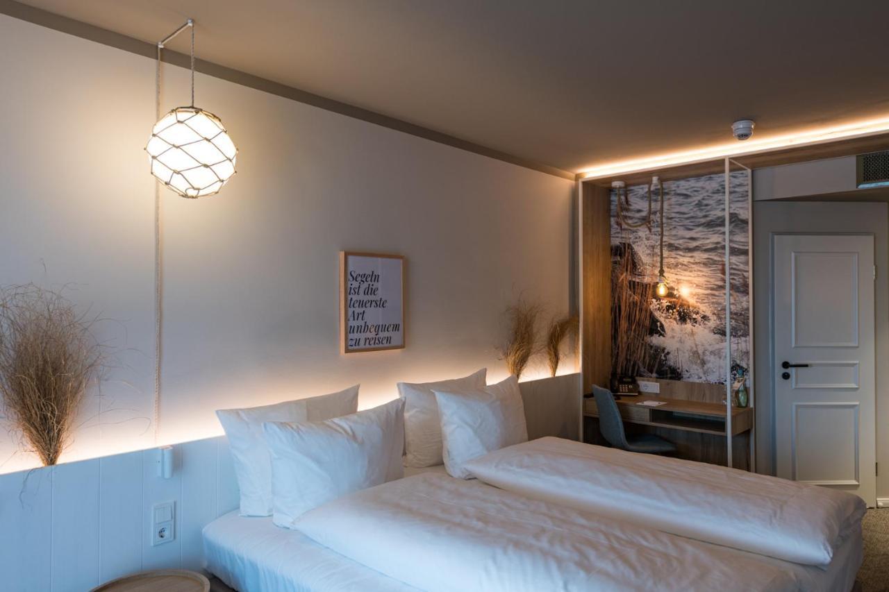 Hafenhotel Zu 普特布斯 外观 照片