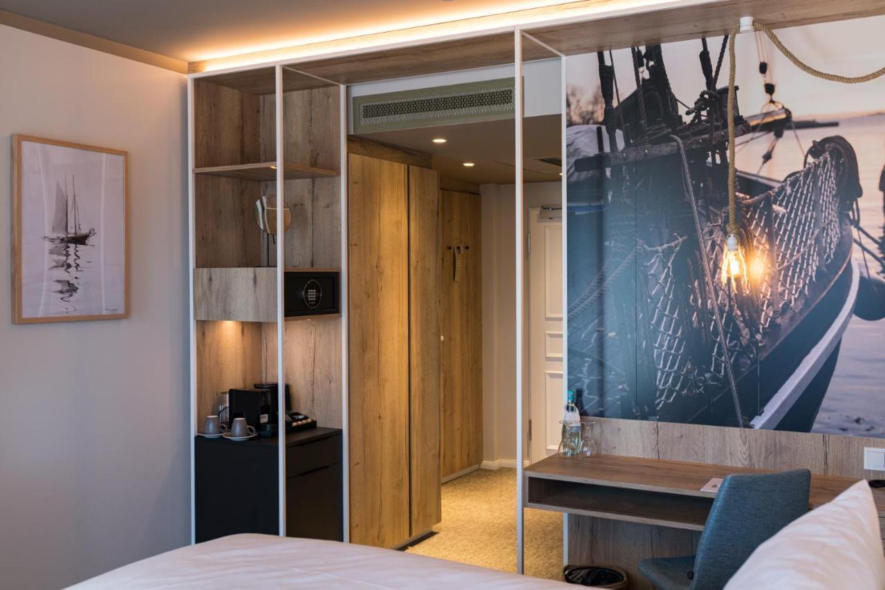 Hafenhotel Zu 普特布斯 外观 照片