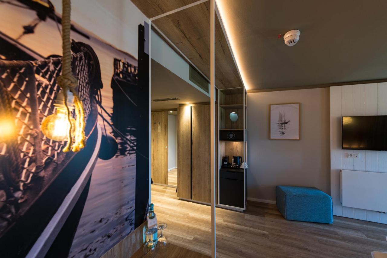 Hafenhotel Zu 普特布斯 外观 照片