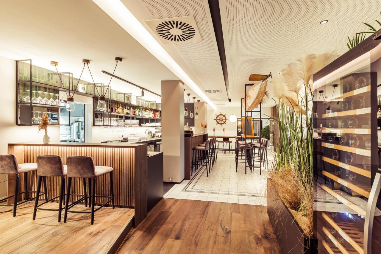 Hafenhotel Zu 普特布斯 外观 照片