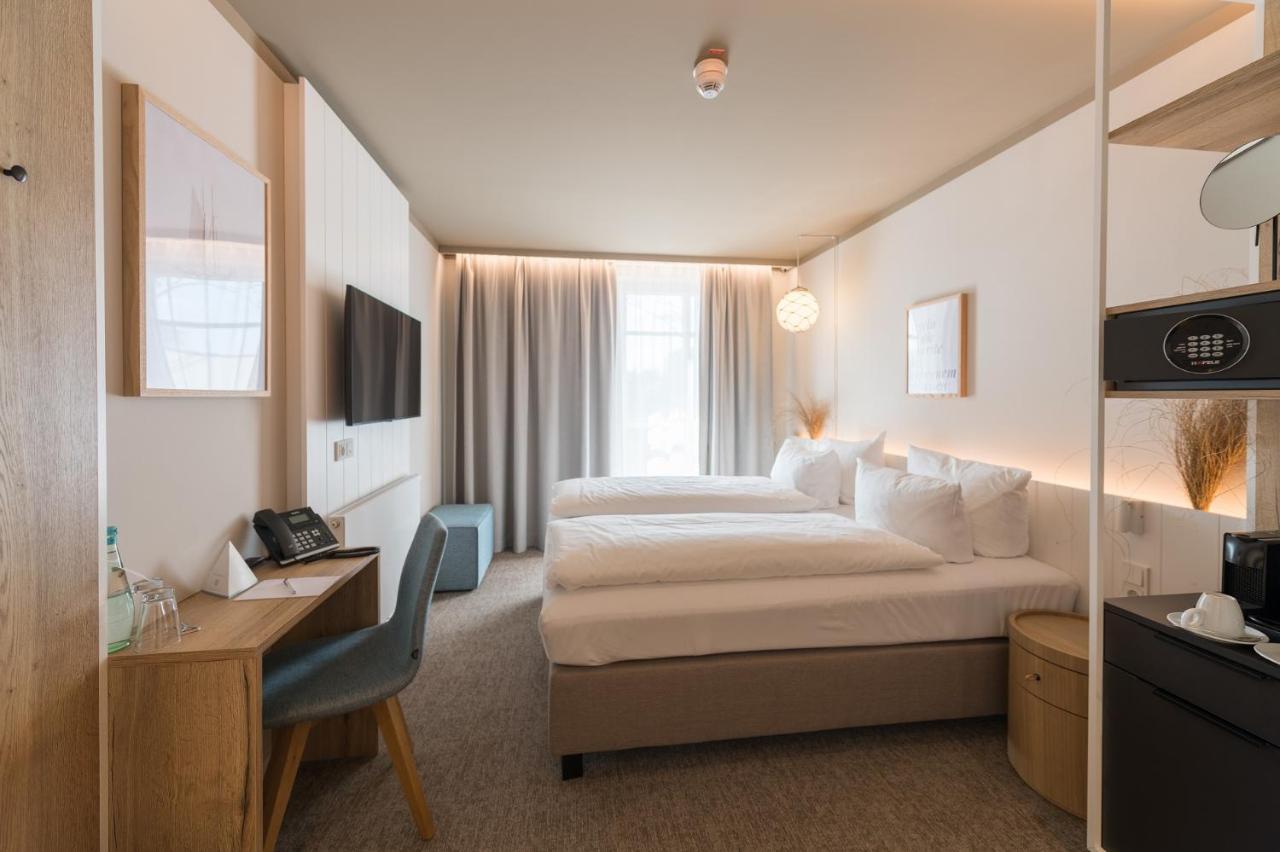 Hafenhotel Zu 普特布斯 外观 照片